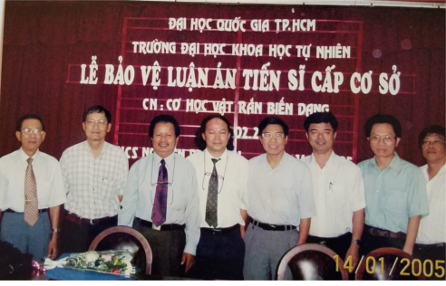 Lễ bảo vệ luận án tiến sĩ của Nguyễn Phú Vinh, do GS. Ngô Thành Phong hướng dẫn.